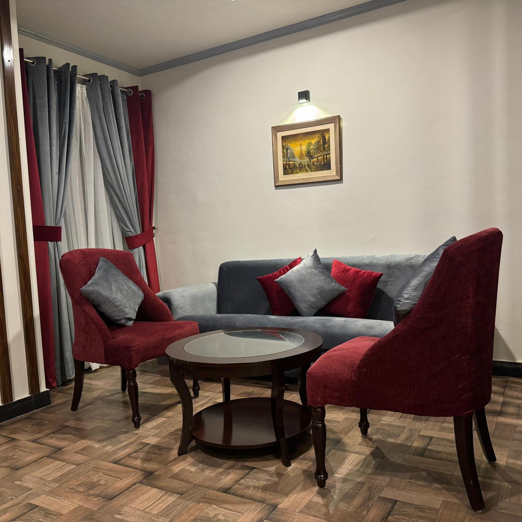Hotel Oban Lahore Exteriör bild