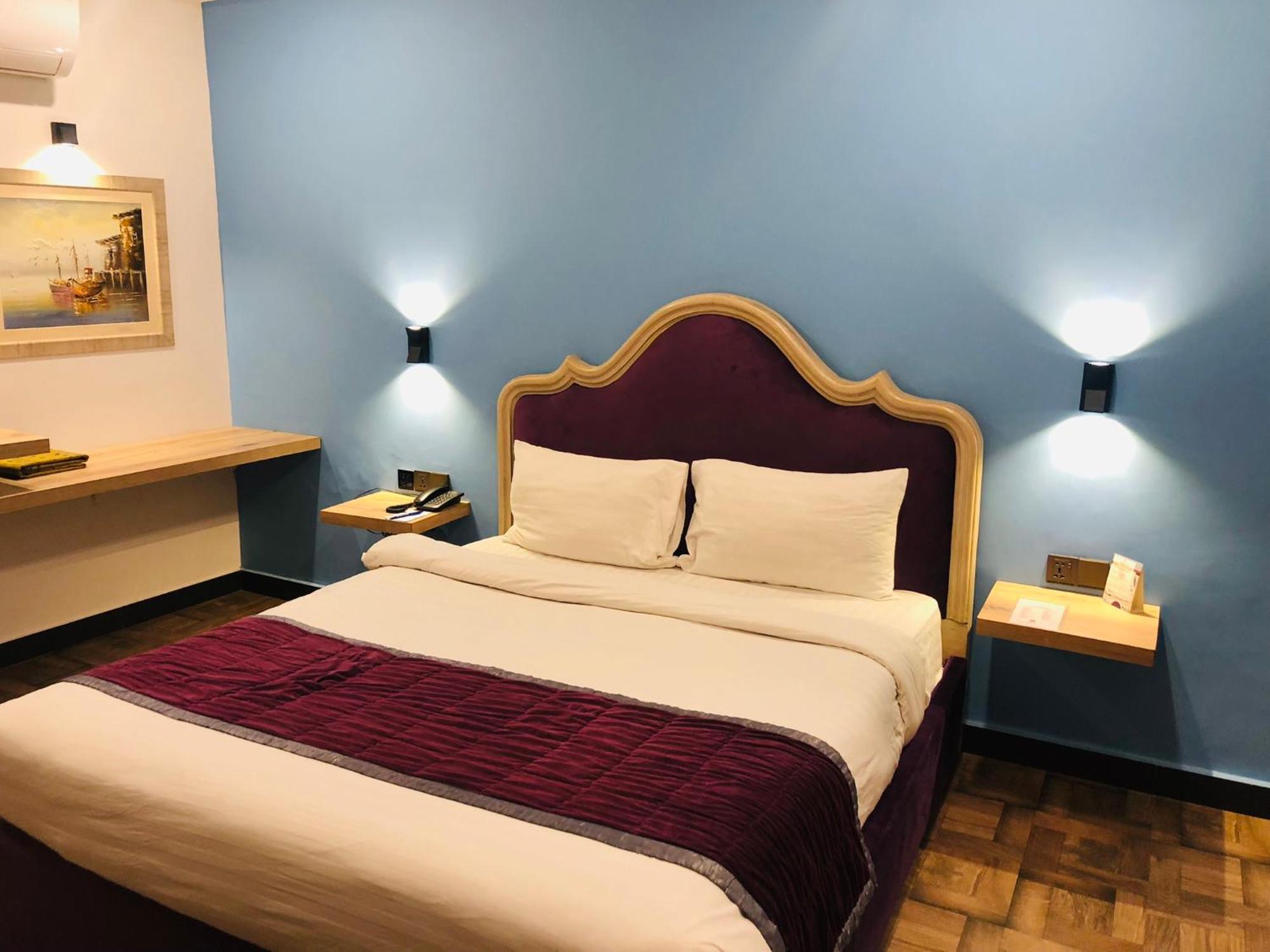Hotel Oban Lahore Exteriör bild